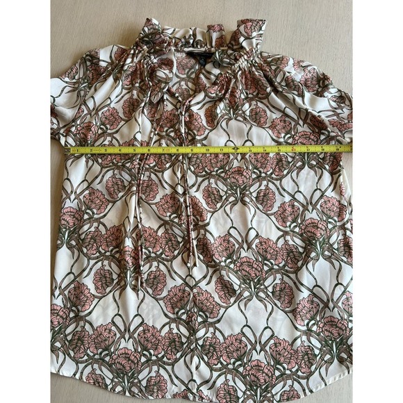 Banana Republic Women’s Pink Green Floral Ruffle 3/4 Sleeve Blouse Small Petite - Picture 12 of 14